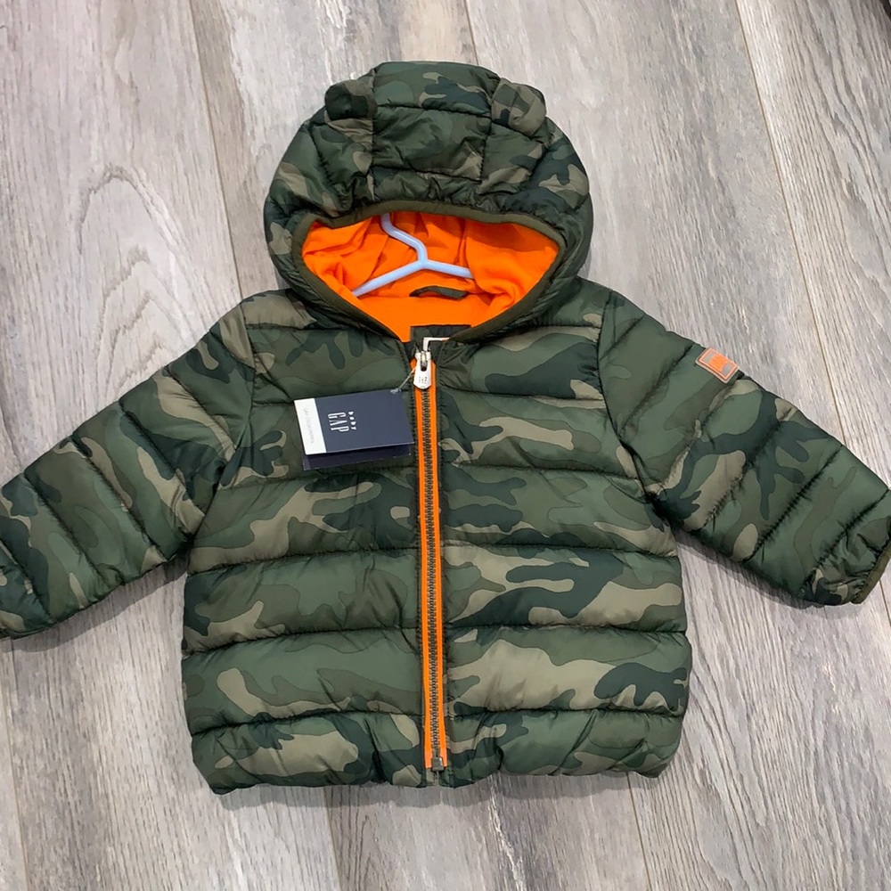Baby Gap camo puffer jacket